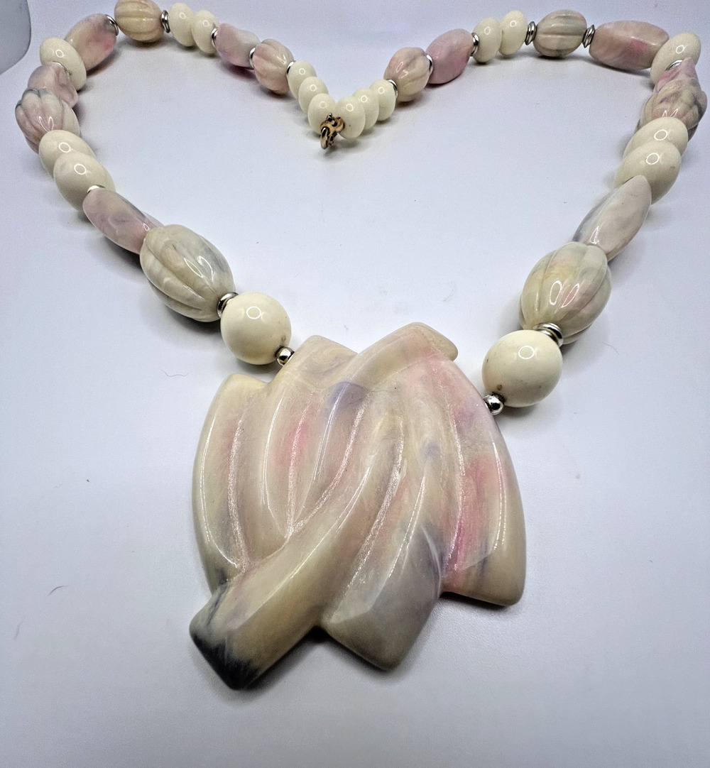 Vintage Bold Cream & Pastel Lucite Statement Chunky Necklace & Pendant